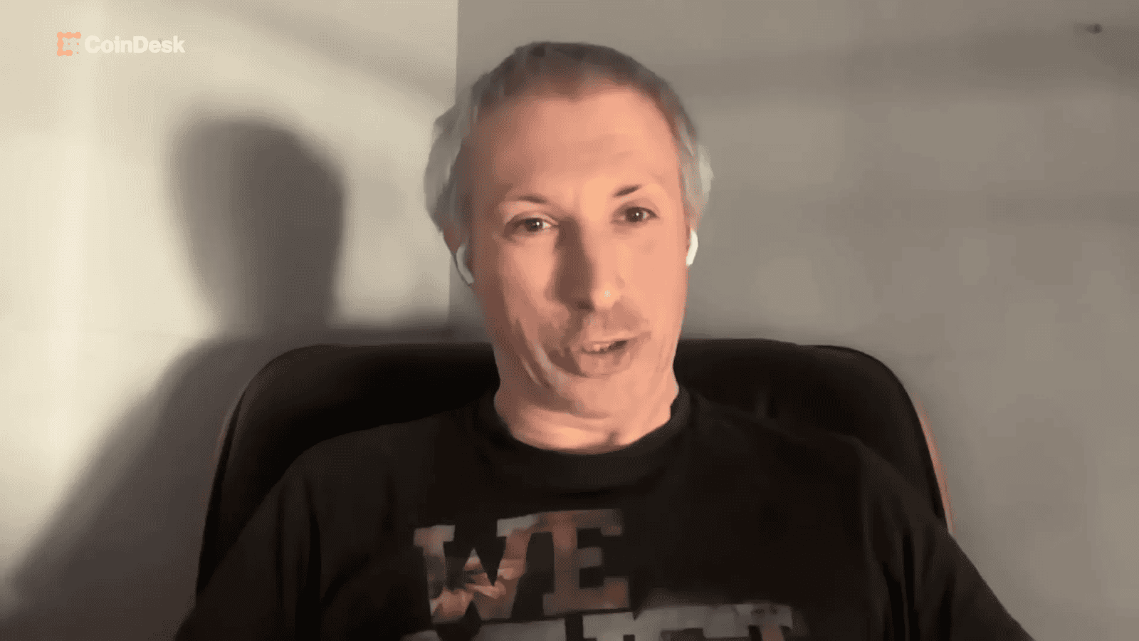 DeFi regulatory challenges